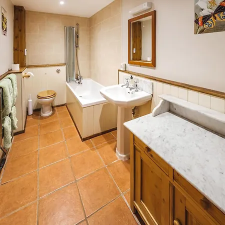 5 Swallowholm Ferienhaus
